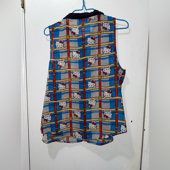 Hello Kitty Sleeveless Blouse Button Up XL - Picture 5 of 5